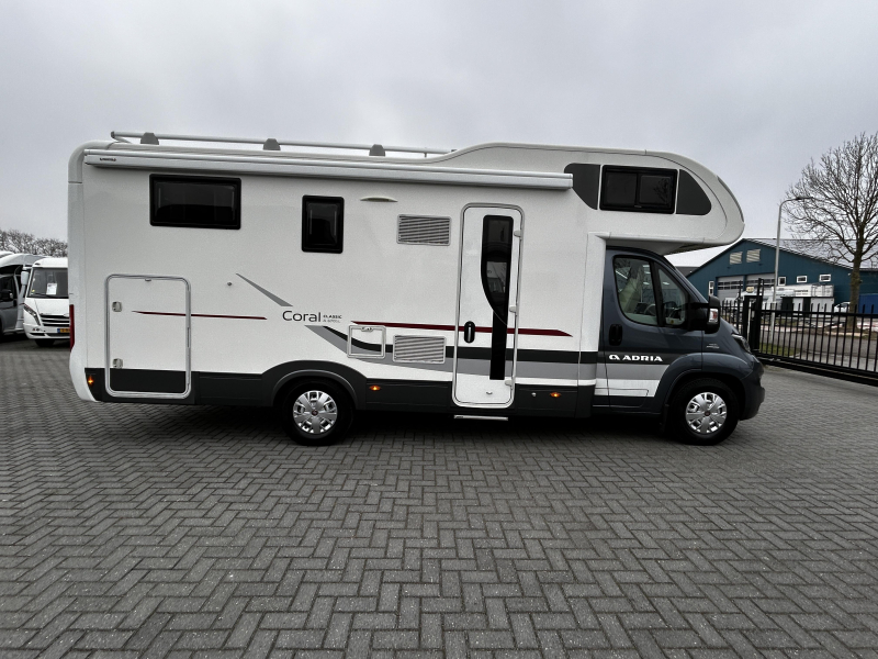 Adria Coral A 670 SL Capucine 2015